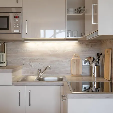 Apartment 657, Seepark *