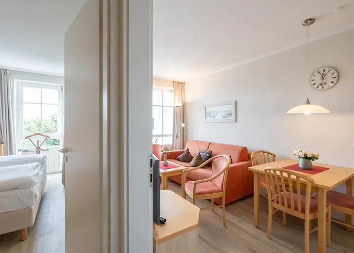 657, Seepark Apartment *