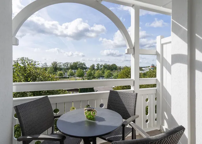 657, Seepark Apartment